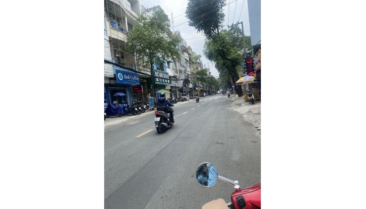 Bán Nhà MẶT TIỀN KD đường Phạm Viết Chánh,Q.1,DT:5mx32m,KC:,TRỆT,4 lầu,,Giá:85 tỷ.